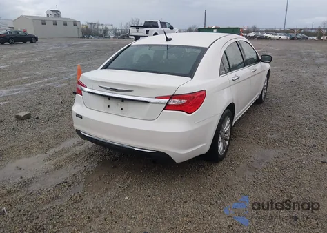 2011 Chrysler 200 Limited from USA, damaged, VIN 1C3BC2FB5BN500718